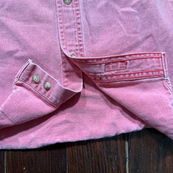 Vintage Marlboro Adventure Team Shirt Mens Small Red Denim Cotton USA Made - Picture 5 of 9